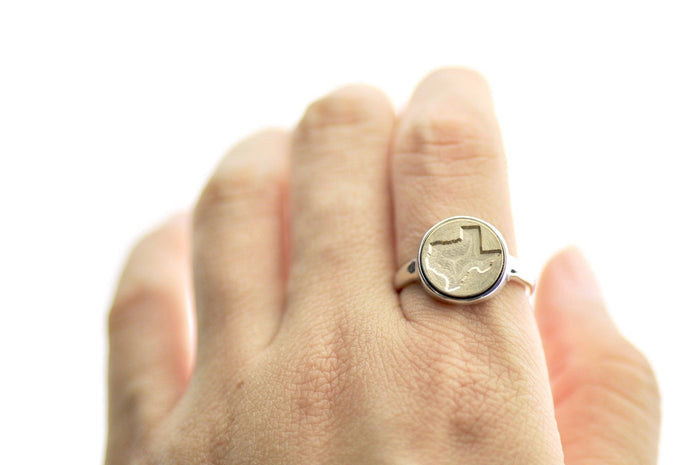 Home State Signet Ring - Backtozero B20 - 12mm, 12mm ring, 12mn, accessory, Fleur de Lis, him, jewelry, ring, signet ring, State, state map, state ring, wax seal, wax seal ring, wax seal stamp